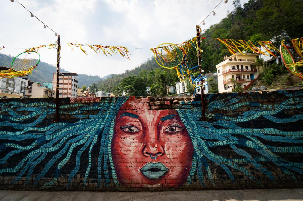 Hot - House Of Travellers, Rishikesh Vandrarhem Exteriör bild